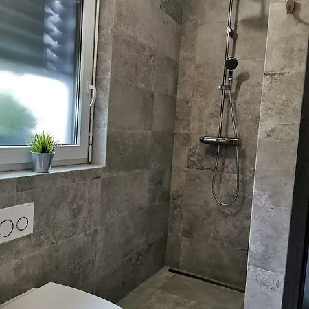 Vakantiehuis Brand New House Luna